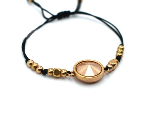 Handmade macrame bracelet with Swarovski crystal and metal beads